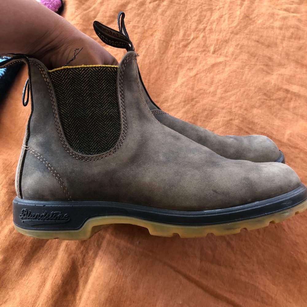 #1944 WOMEN'S CLASSICS CHELSEA BOOTS - RUSTIC BROWN